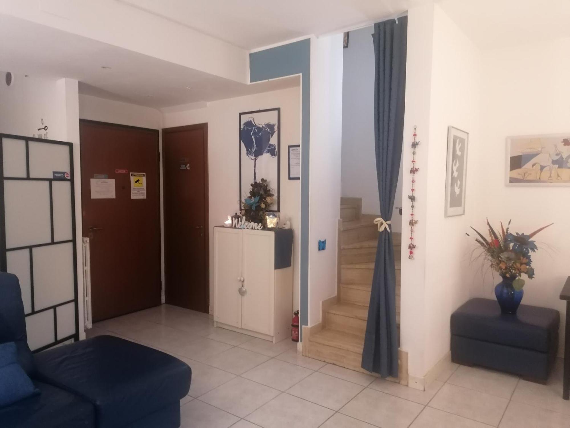 La Casa Blu- Forum Di Assago, Ospedale Humanitas, Milanofiori, Ieo Rozzano Eksteriør bilde